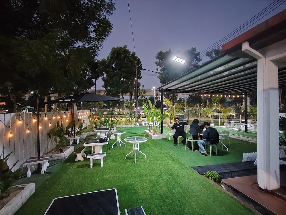 Ghumah De' Laman Cafe Puchong